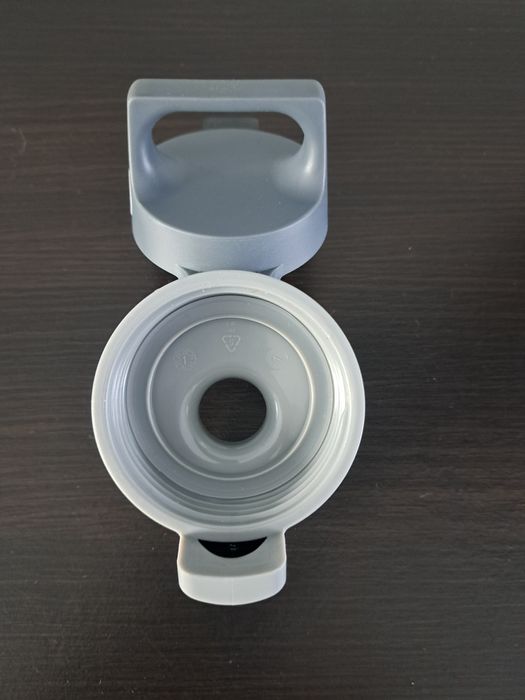 SIGG Aluminiowa butelka na napoje WMB One Slim Match Point 0,75 l 750