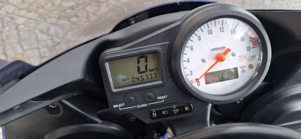 Yamaha YFZ 600 R6