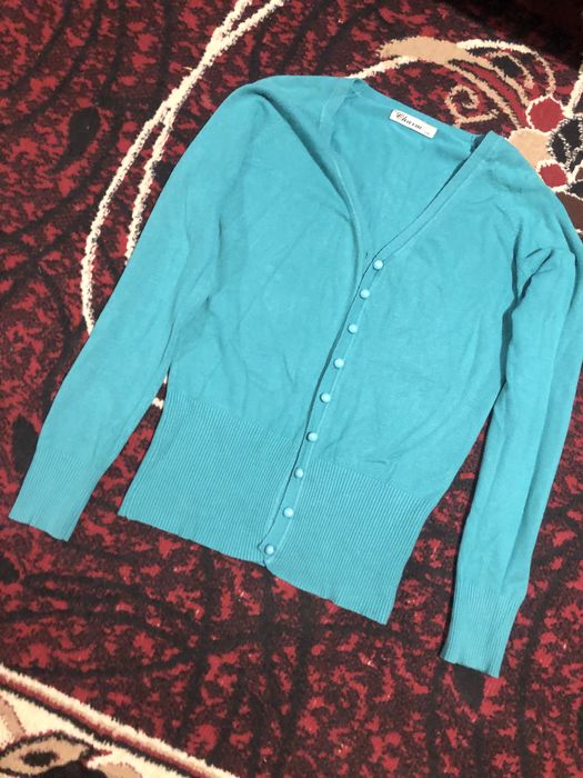 Кофтинка на ґудзиках