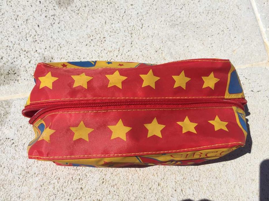 Bolsa para produtos de higiene de bébé - Novo