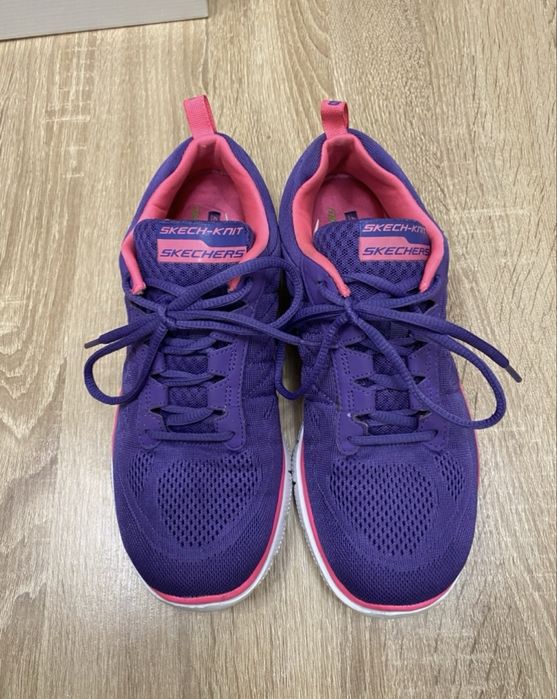 Skechers р.38 -39 кросівки кроси кроссовки