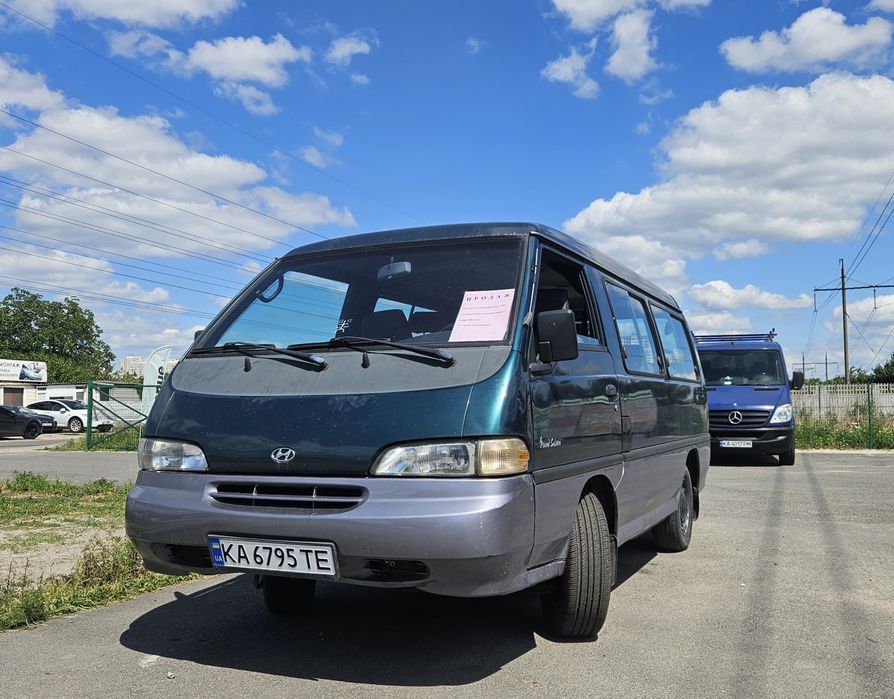 HYUNDAI H 100  пасажир