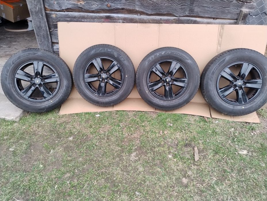 Felgi aluminiowe z oponami