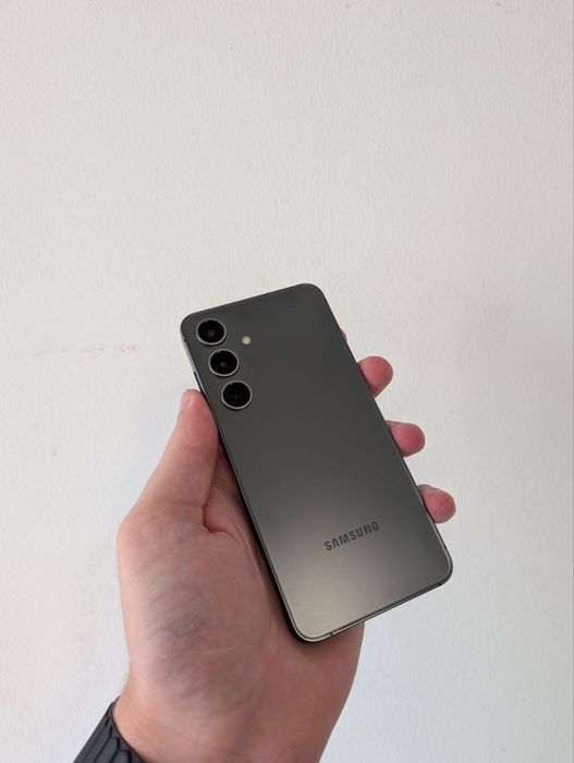 продам Samsung S24 Американець