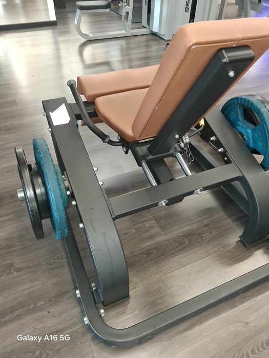 Leg Extension Livre