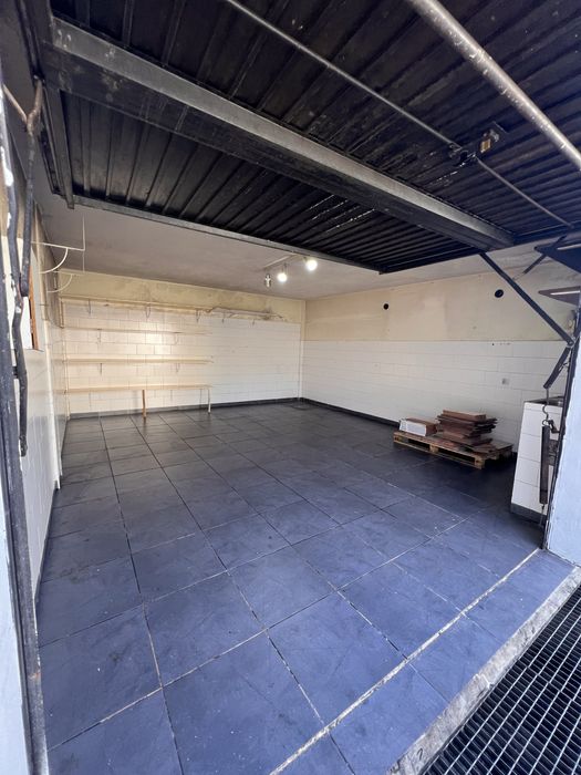 Garagem Box - Valadares