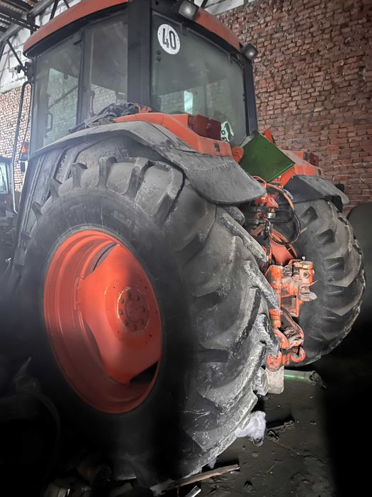 Продається JOHN DEERE 6800