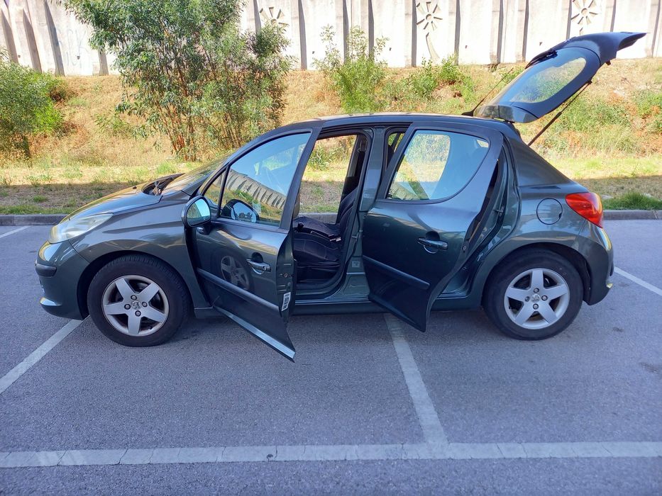 Peugeot 207 ano 2006