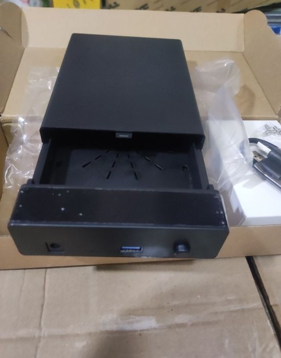 Caixa para disco externo nova
