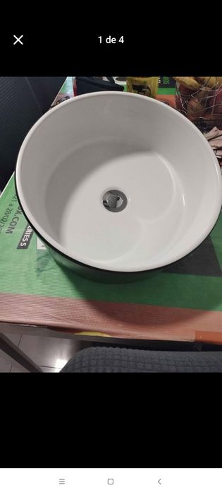 Lavatório de pousar