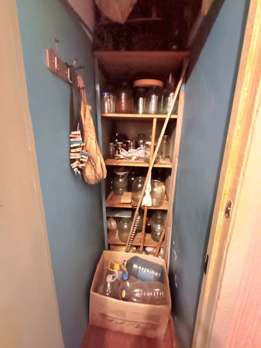 Продам 1 комнатную " Чешку" на 2/9 Космонавтов / 30-я школа