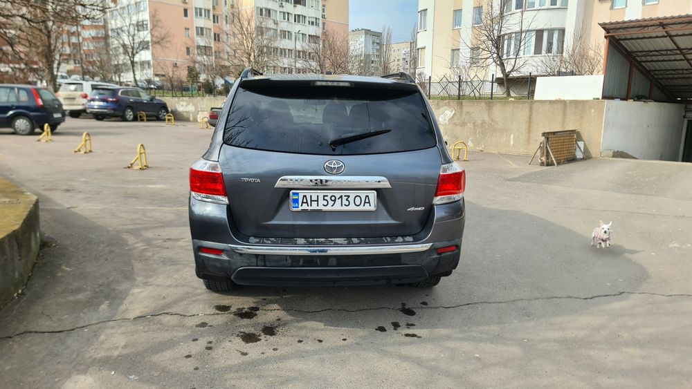 Toyota highlander