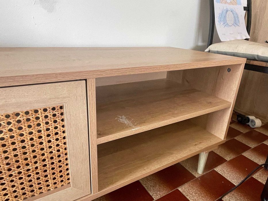 Móvel de TV / Aparador com Portas em Palhinha (Estilo Nórdico)