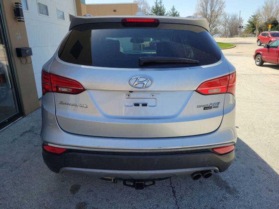 Hyundai SANTA FE      2015
