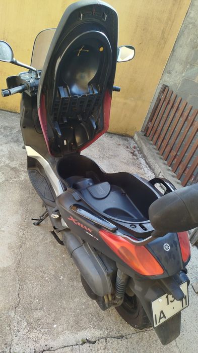 Yamaha X Max 250