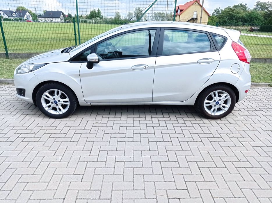 Ford Fiesta 1,25 2015r 117tys przebiegu swierzo sprowadzonyREZERWACJA