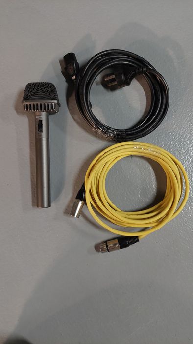 Microfone condensador estéreo Superlux E523
