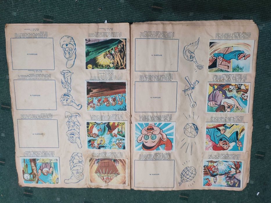 Caderneta de Cromos antiga Branca de Neve e os Sete anões