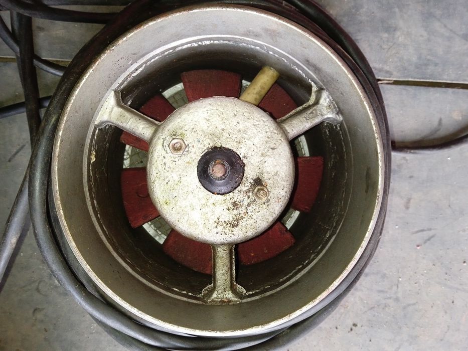 Витяжний вентилятор 12 вольт з кунга ГАЗ-66