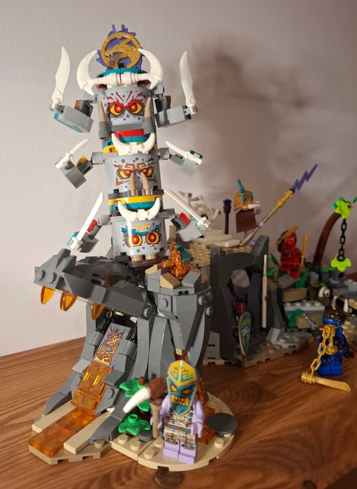 Lego Ninjago 71747 Wioska Strażników