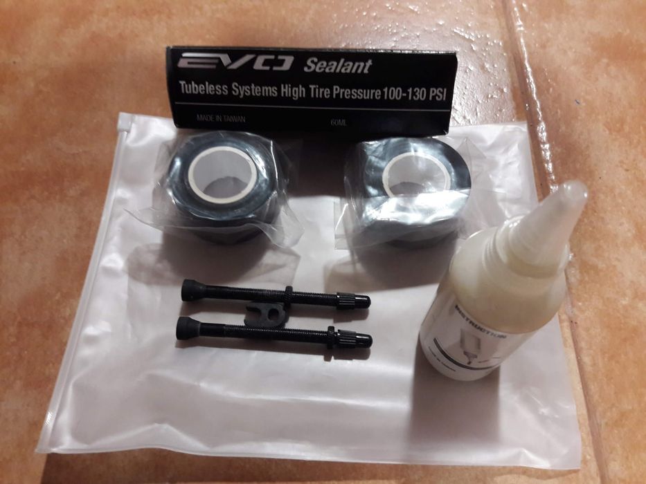 KIT EVO tubeless + chavetas rápidas