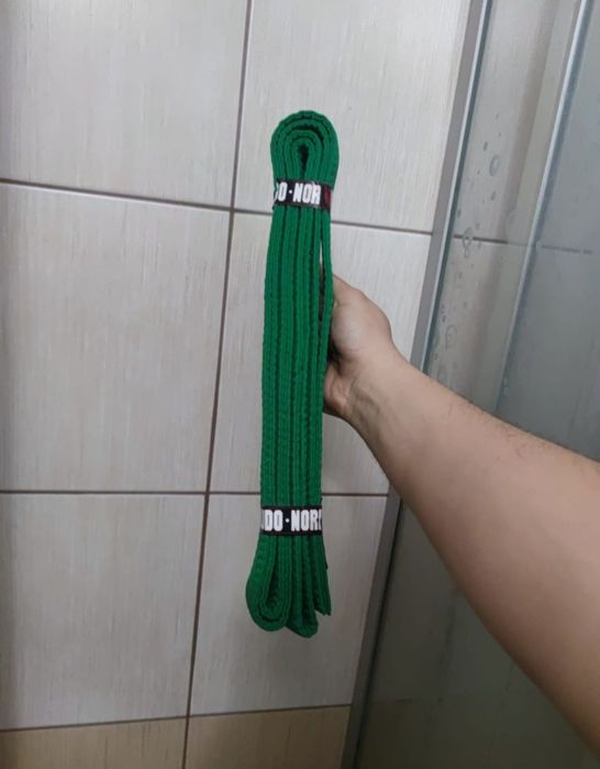 pas zielony sporty walki karate judo taekwondo budo-nord długość 300cm bawełna poliester wysokiej jakości solidne przeszycia tren