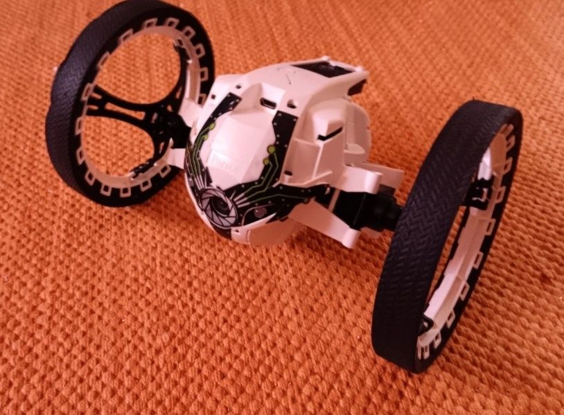 Drone Parrot Jumping Sumo
