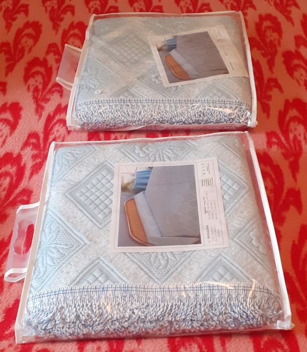 2 colchas de solteiro, nunca usadas