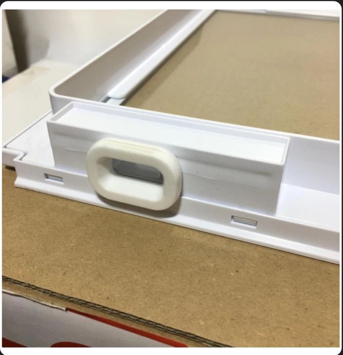 Полка нижняя (над ящиком Optimal Fresh) для холодильника Samsung RB38C