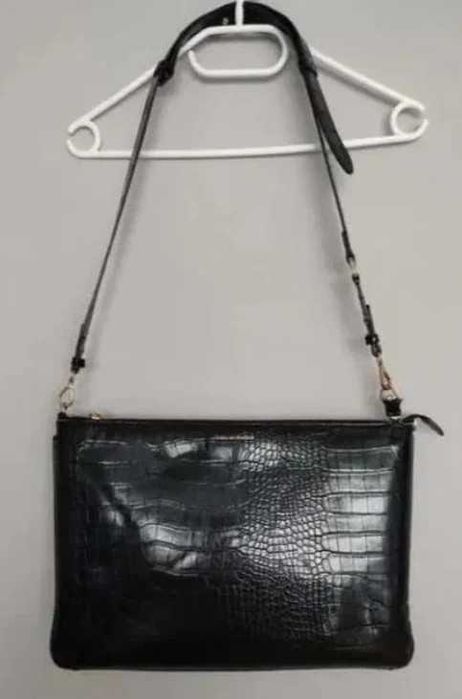 Czarna torebka Ideal of Sweden