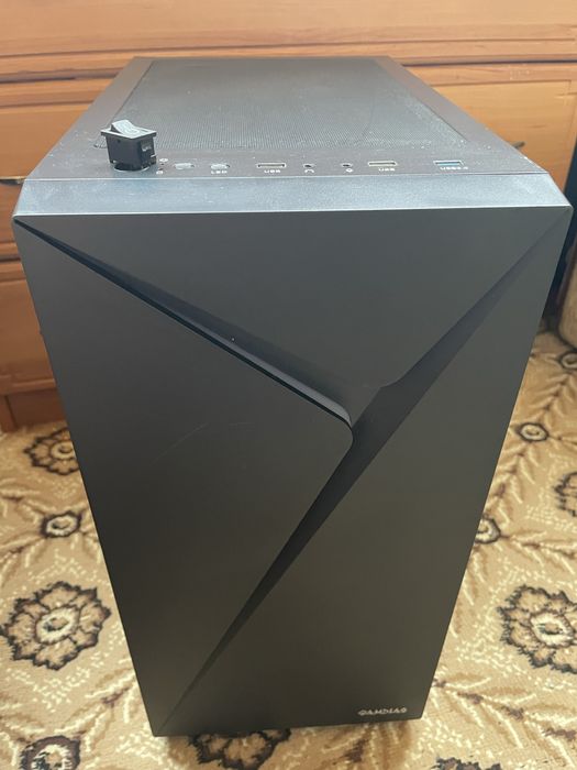 Продам Игровой компьютер i5-14400F rtx 4060 Ti RAM DDR5-16gb