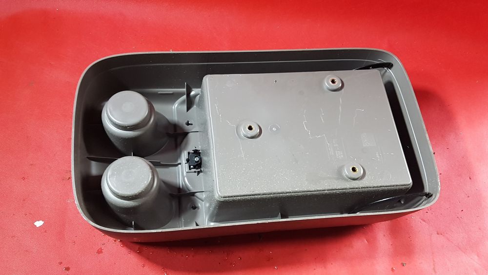 Schowek Na Napoje Dokumenty Papiery Daf 65 75 85 Cf , 45 , 55 Lf Euro