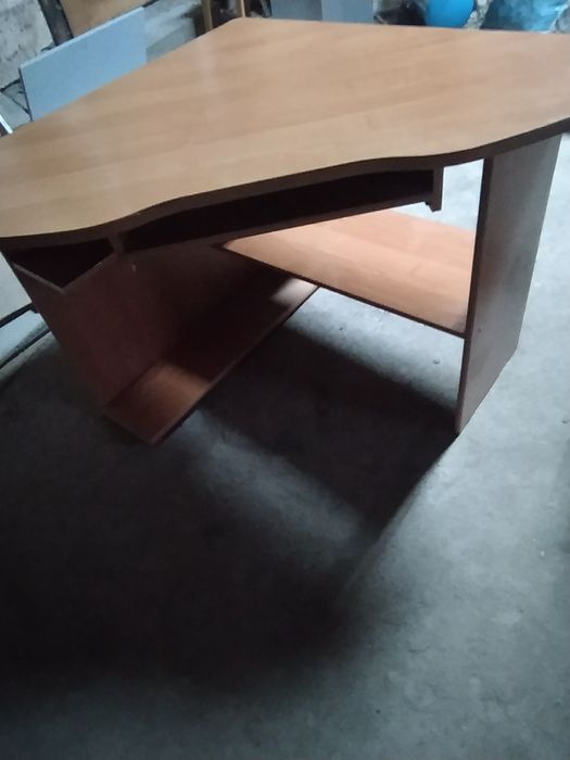 Biurko narożne solidne