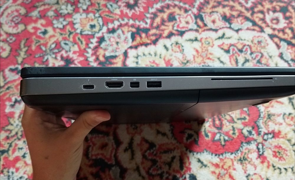 Ноутбук Dell Precision 7520