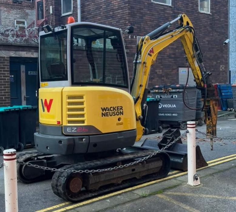 Rozbiórki Wyburzenia młot sprzatanie działek  Wywóz Gruz Prace Ziemne