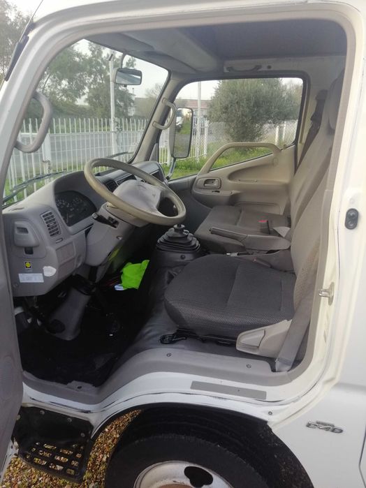 TOYOTA Dyna Cabine Dupla