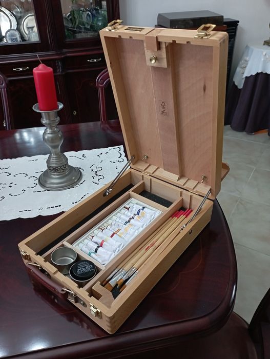 Mala cavalete pintura mesa