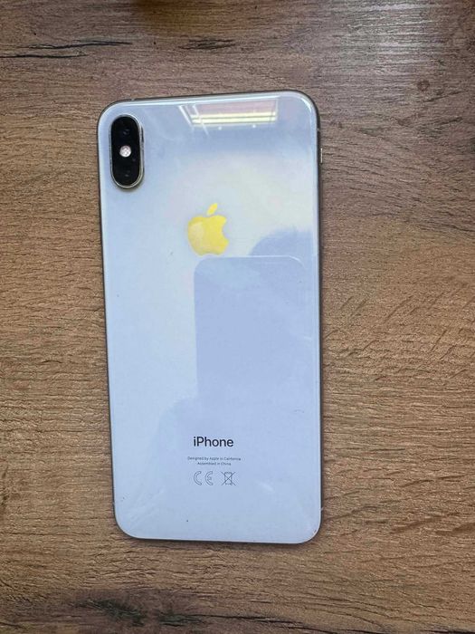 iPhone XS Max – sprawny, bateria 77%