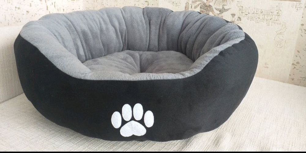 Продам нові лежаки для собак та котів.