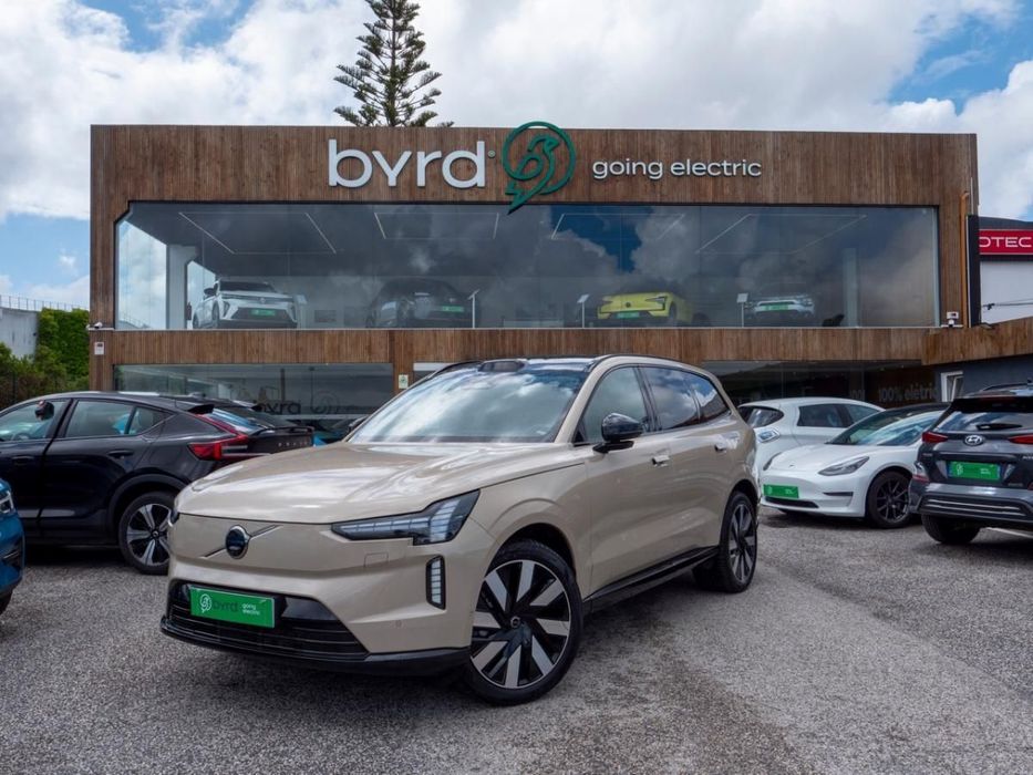 Volvo EX90 111 kWh Twin Motor Performance Ultra
