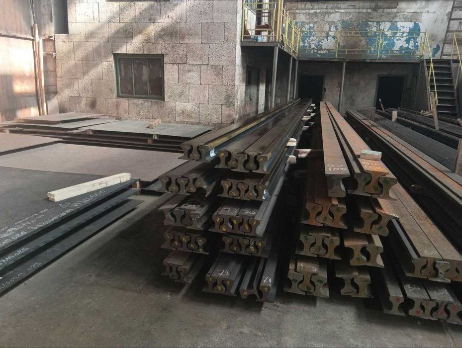 Кранові рейки QU70, QU80, QU100, QU120, КР70, КР80, КР00, КР120, КР140