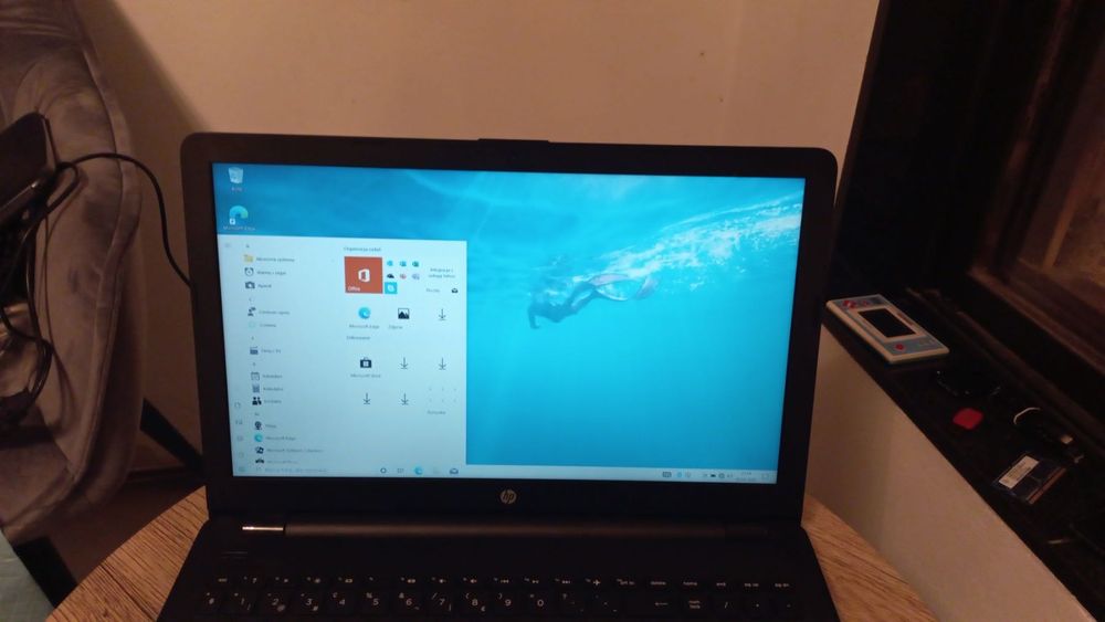 HP 250 G6 3168NGW 8GB/500GB bateria 6 godzin