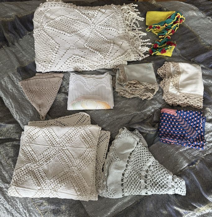 Conjunto crochés e linho ( 10 pecas)