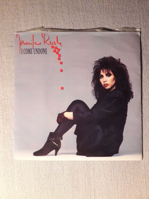 Selling vinyl records (singles)