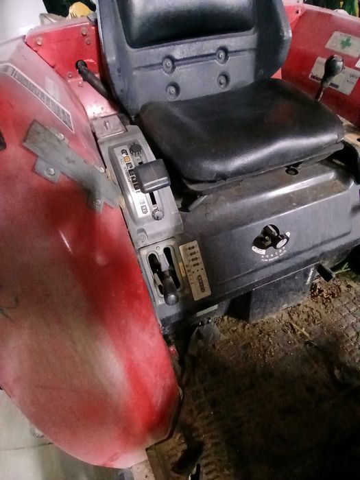 Trator mitsubishi mt25