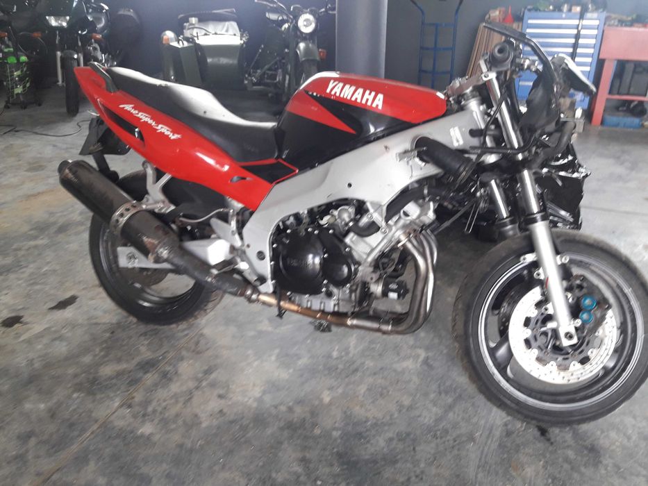 Yamaha yzf 600 yzf600  thundercat silnik moduł gaźnik bak części