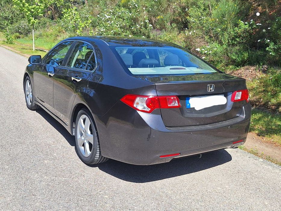 Honda Accord 2.2 I-DTEC — photo 3