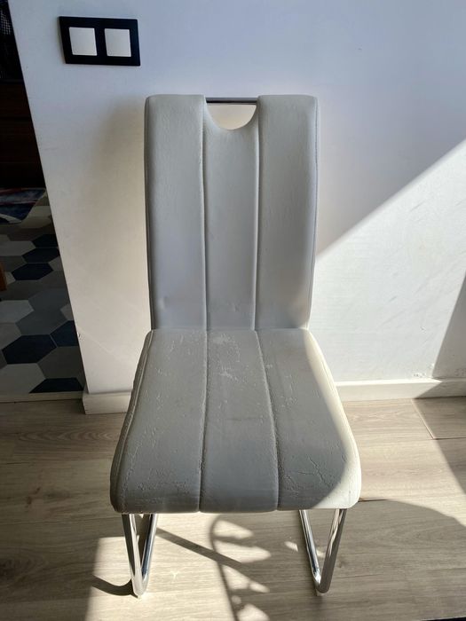 Conjunto de 6 cadeiras de sala por apenas 120€