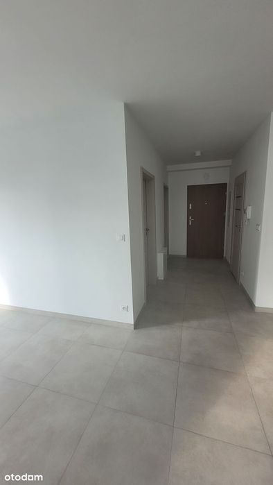 Przestronne 3-pokojowe mieszkanie z balkonem, bezczynszowe, w centrum