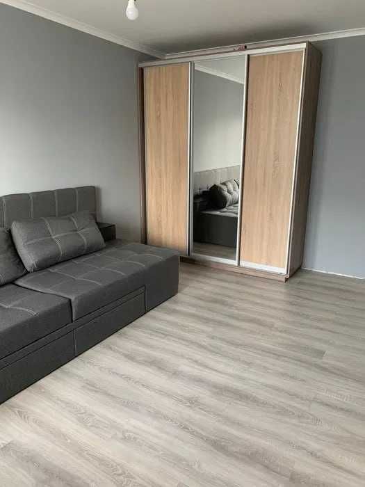 Продаж 2-кімнатної квартири на Каскаді